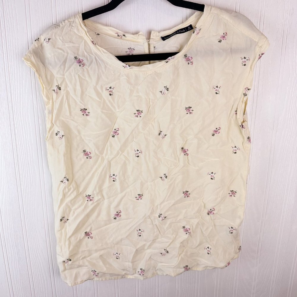 Abercrombie & Fitch cream floral top size small